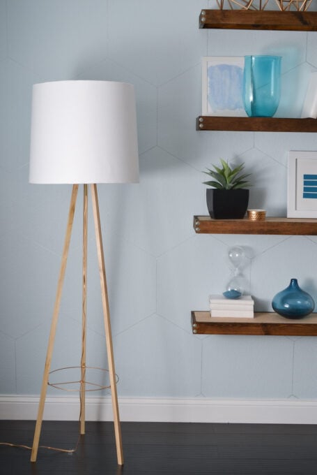 https://www.heytherehome.com/wp-content/uploads/2022/04/DIY-wood-tripod-floor-lamp-455x680.jpg