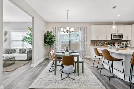 agreeable gray sw with white cabinets