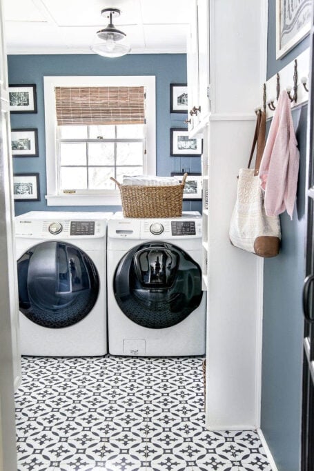 Slate Tile SW laundry room