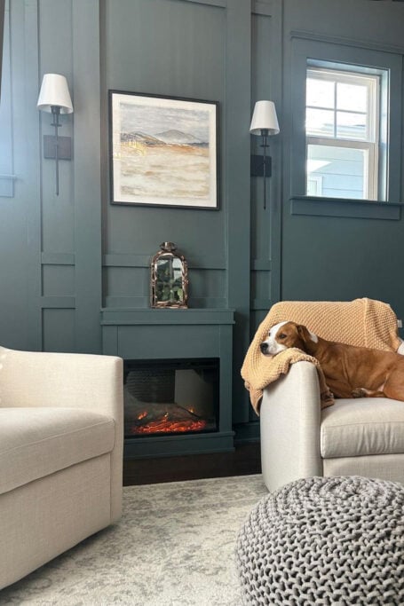 blue gray accent wall