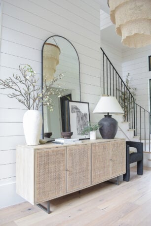 decorating ideas for big walls